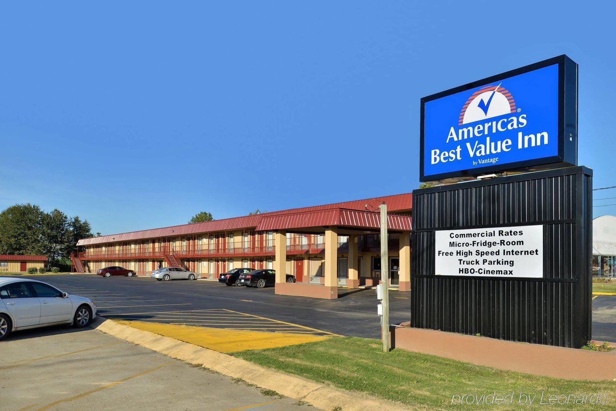 Americas Best Value Inn-Indianola Bagian luar foto
