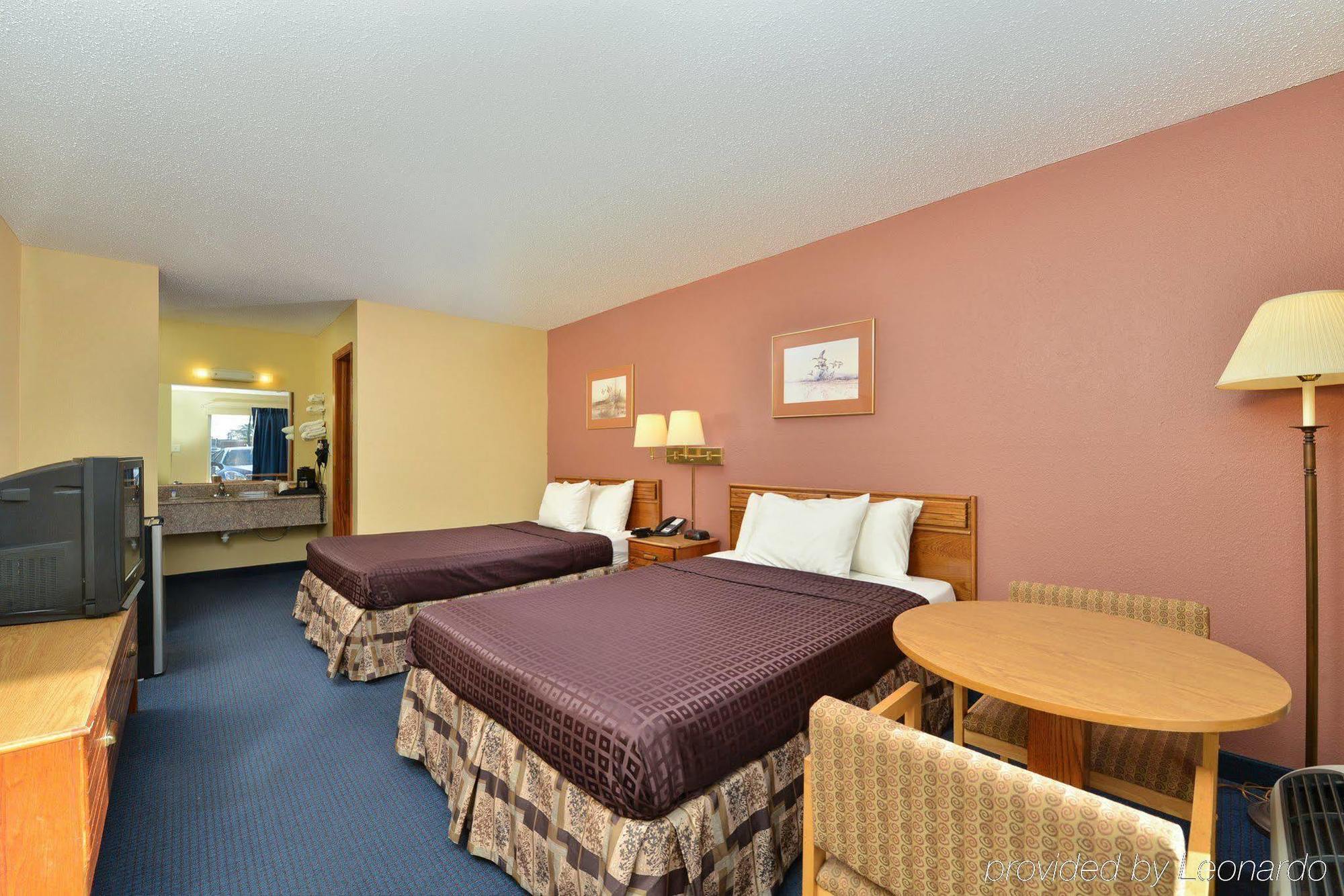 Americas Best Value Inn-Indianola Bagian luar foto