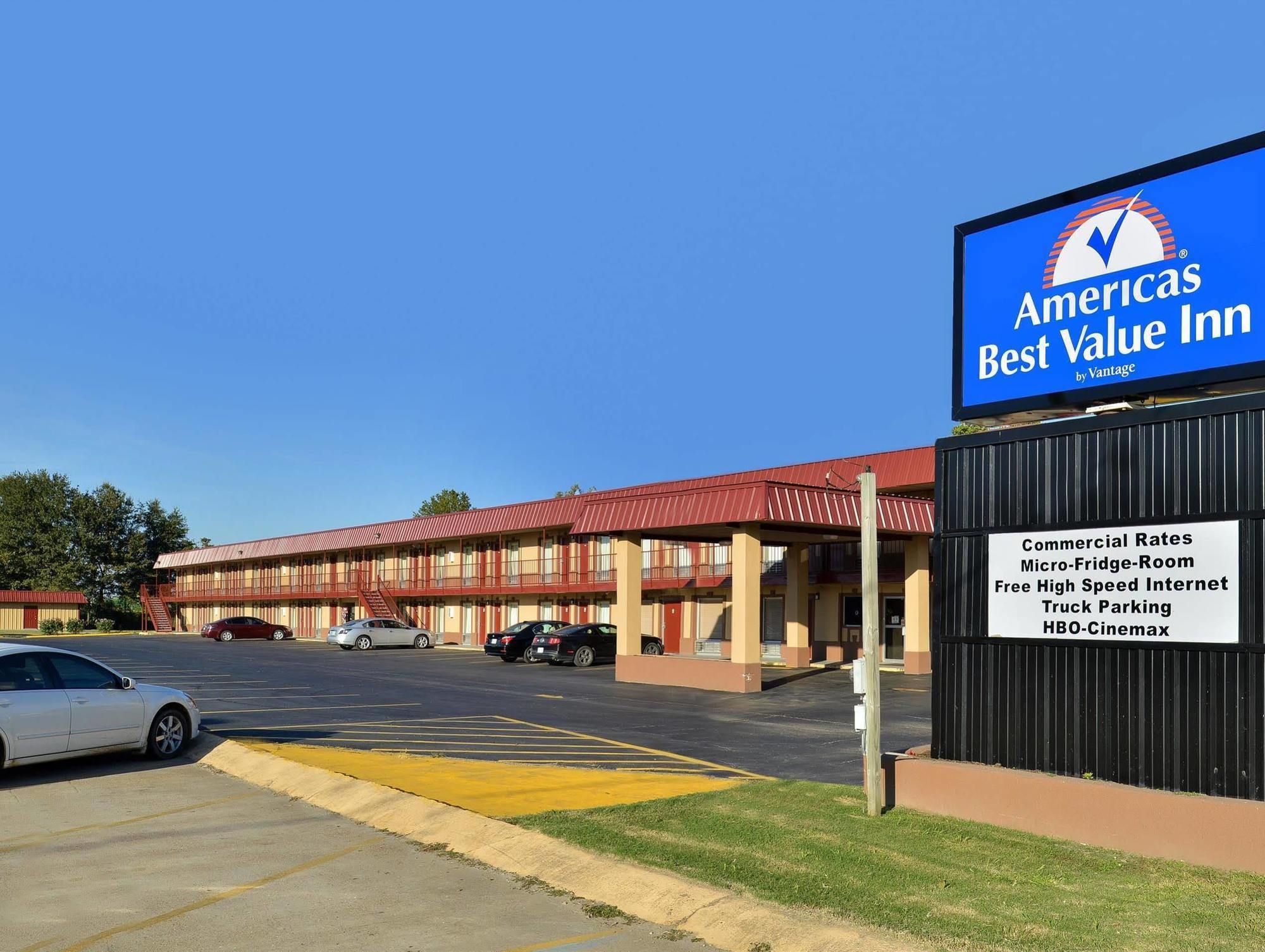 Americas Best Value Inn-Indianola Bagian luar foto